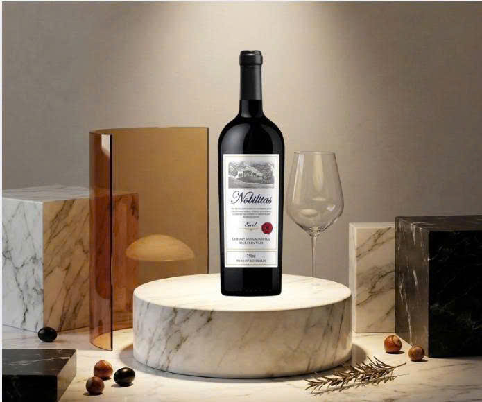 Vì sao có rượu vang màu tím? Sự thật ít người biết